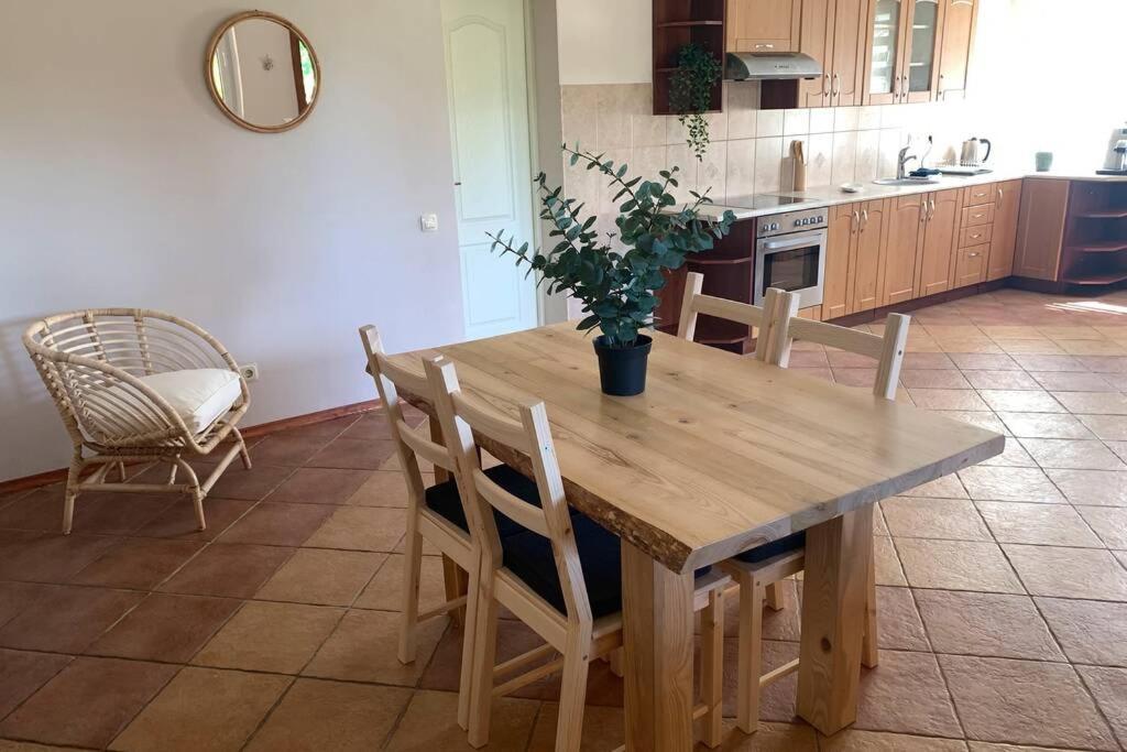 Vaivari Retreat Jūrkalne Kültér fotó